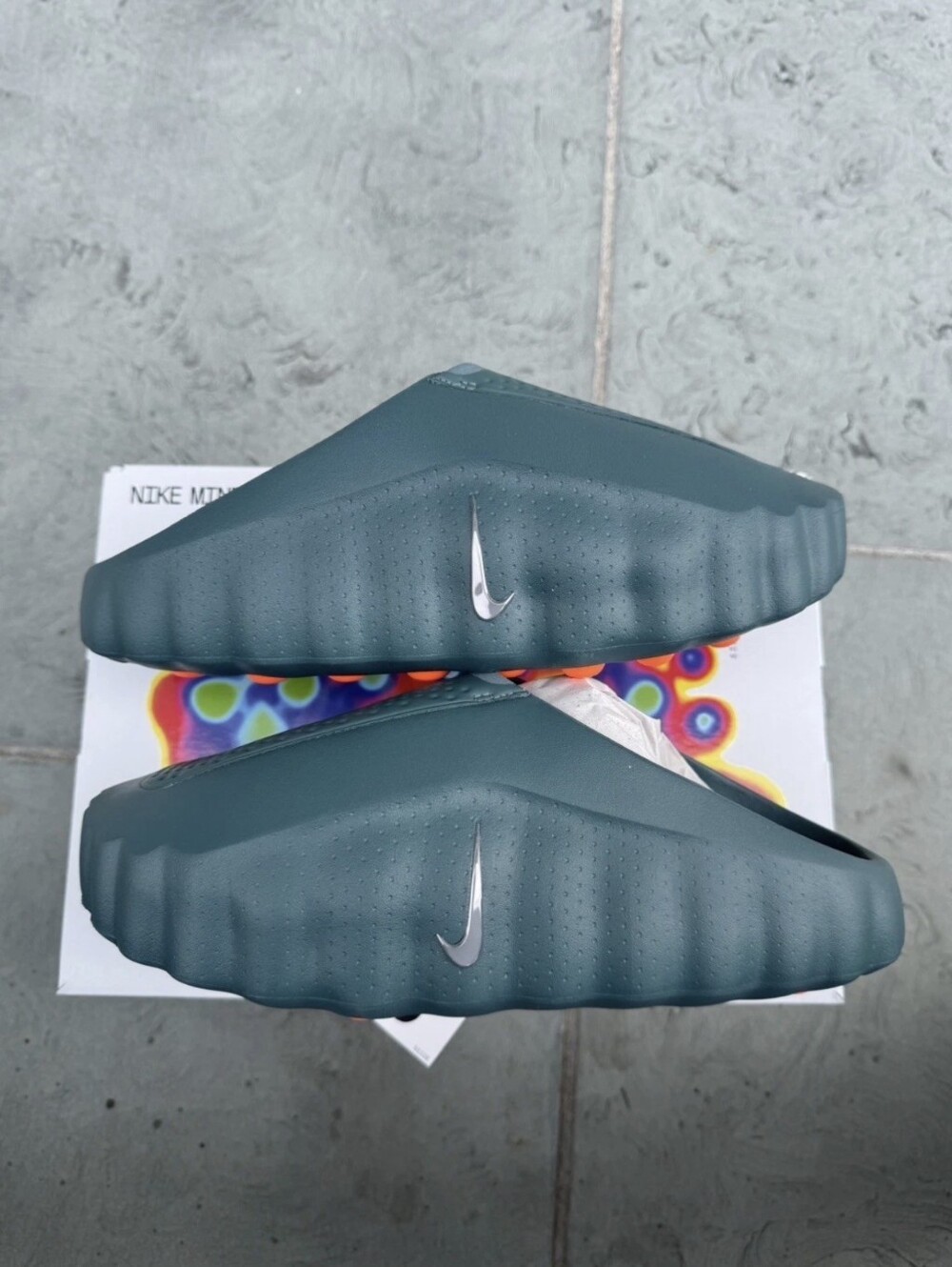 *RUNS SMALL* New Men's Nike Mind 001 Mineral Slate Green Recovery Slide Mule